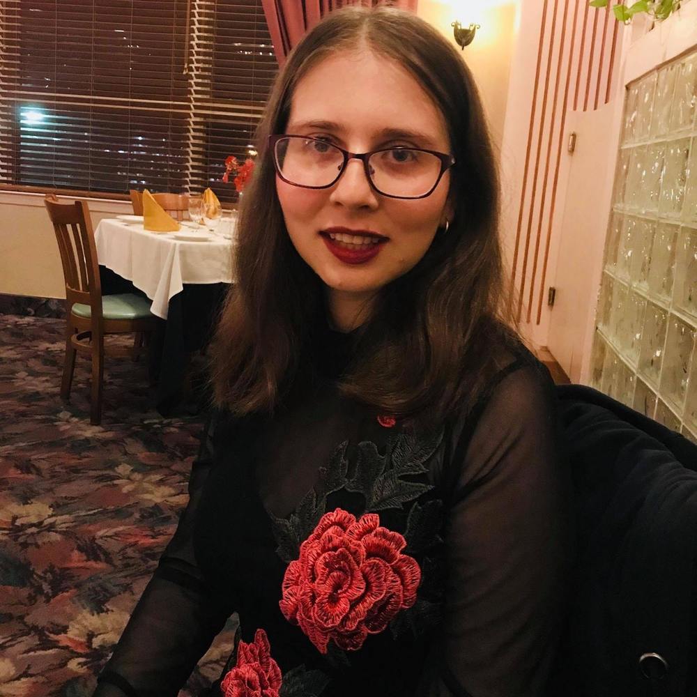 Meet your Posher, Theresa